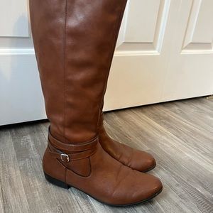 Brown calf boots
